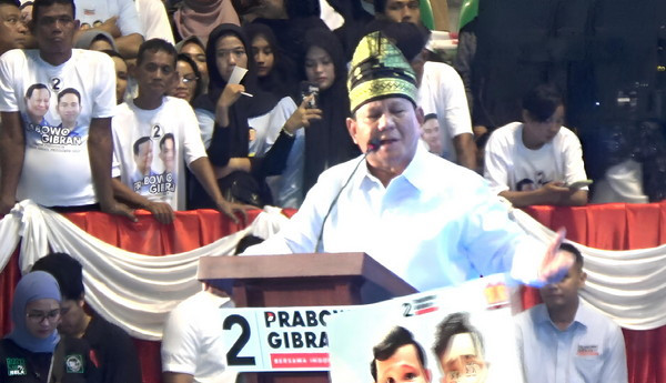 Kampanye_Prabowo_di_GOR.jpg